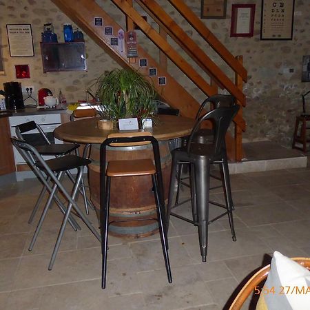 Chambres D'Hotes Les 7 Semaines Chantemerle-les-Bles Exterior photo